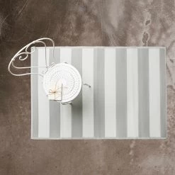 In- & Outdoor-Teppich Streifen L 180 X B 120cm COLOUR CLASH In Grau -Butlers butlers in and outdoor teppich streifen l 180 x b 120cm colour clash in grau 3