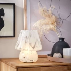 LED Leuchte Höhe 21cm MISS MARBLE In Hellblau -Butlers butlers led leuchte hohe 21cm miss marble in hellblau 2