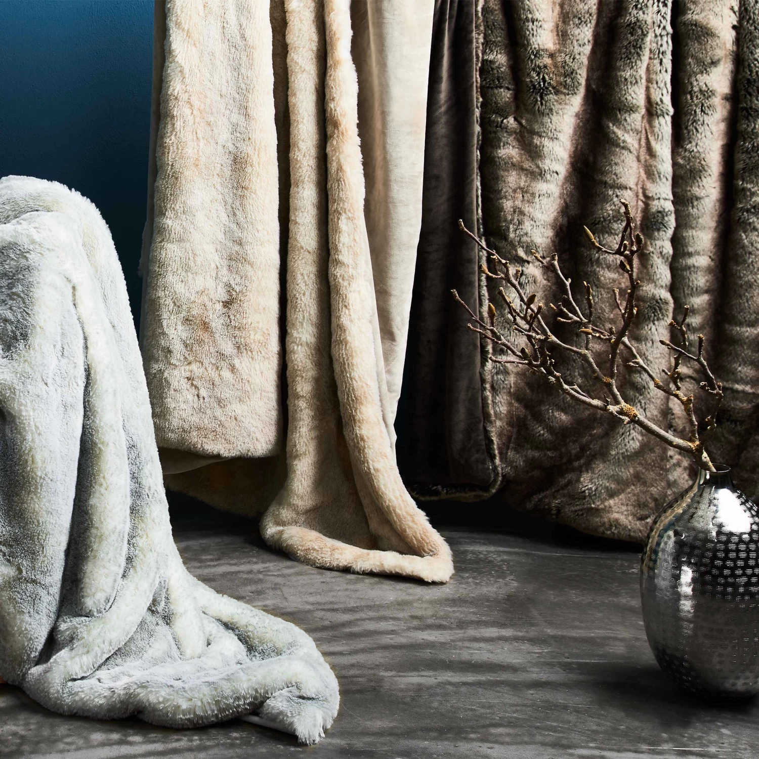 Vase Höhe 35 Cm INDIRA In Silber 9 Vase Höhe 35 Cm INDIRA In Silber – Bild 7